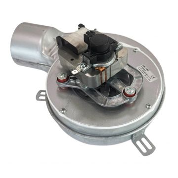 Kit ventilator pentru evacuarea gazelor arse centrale si termoseminee pe peleti Fornello Fiama Confort 12-30 kW