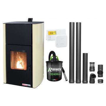 Pachet Termosemineu pe peleti Fornello Fiama Confort 30 kW, cu pompa, vas expansiune, automatizare, termostat, aspirator, kit evacuare 2.5 ml, buncar 35 kg, tiraj fortat, culoare crem, pana la 200 mp